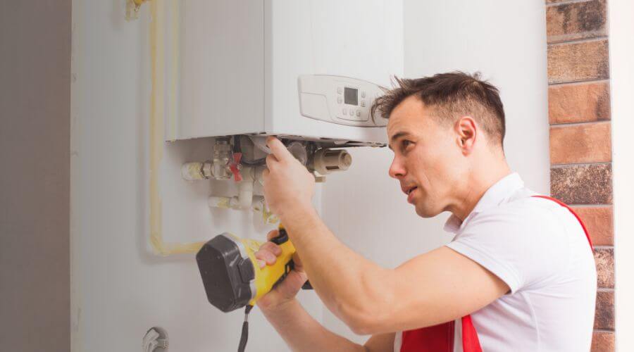 Professional water heater repair in Edgewood, TX